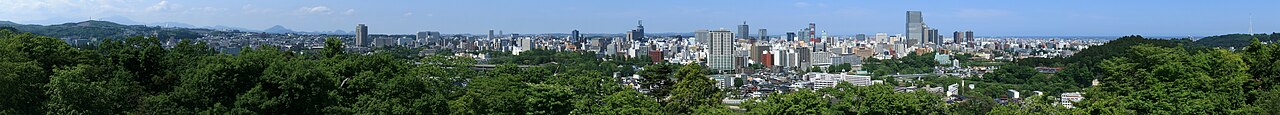 Sendai City Panorama from Site of Sendai Castle Keep Tower Base 2010-05-31 cropped-1