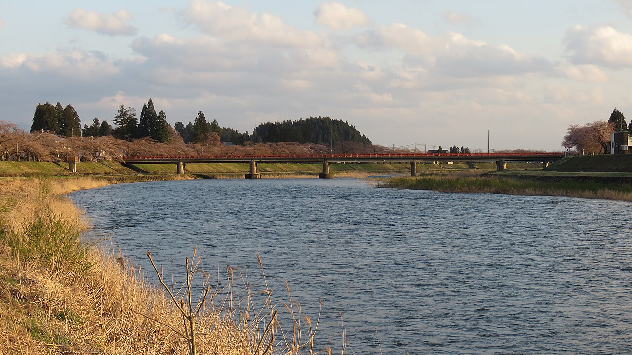 Yokomachi Bridge, Kakunodate, April 2023 02