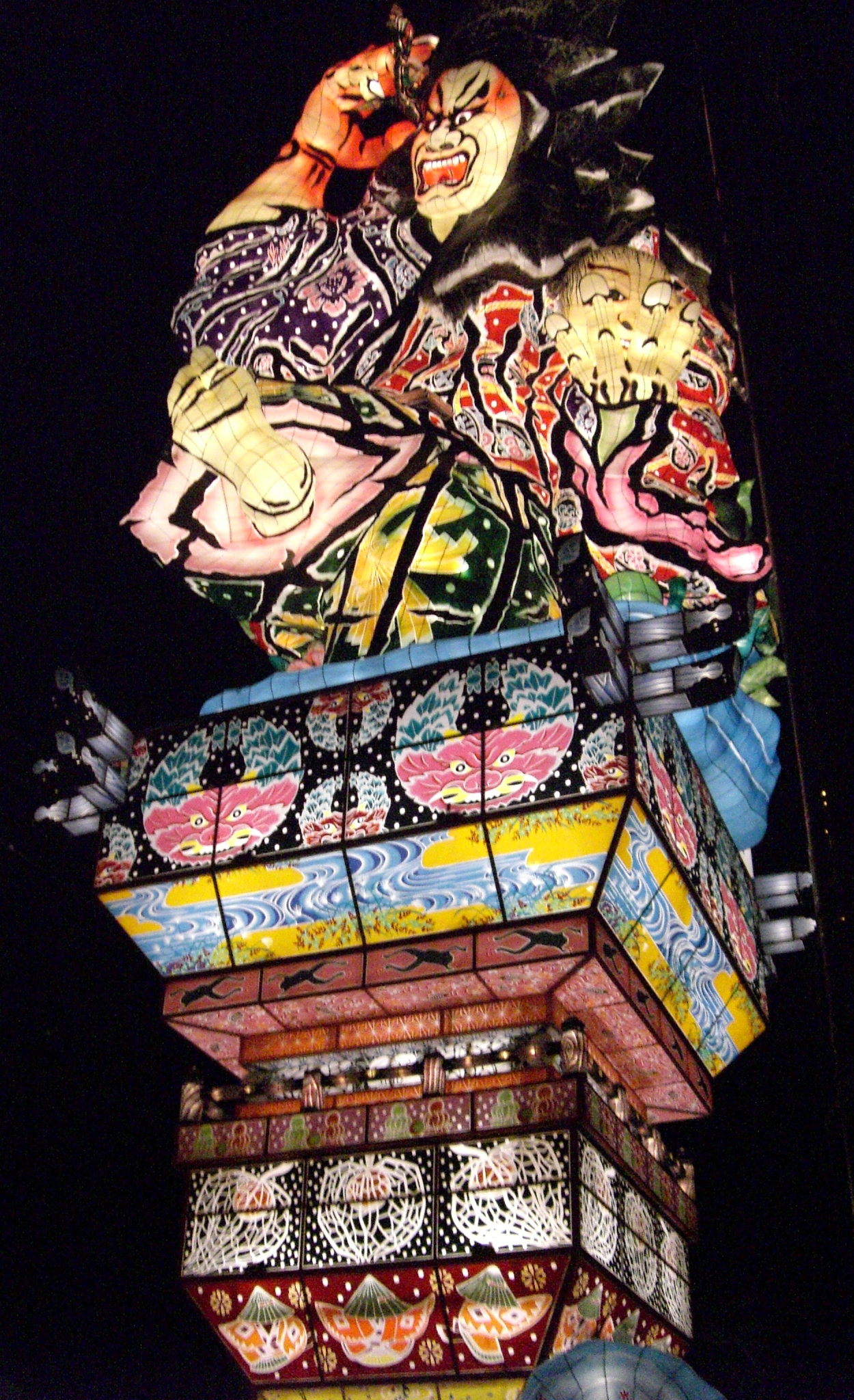 Goshogawara Tachineputa 2007 Mebukiurasaburu float illuminated