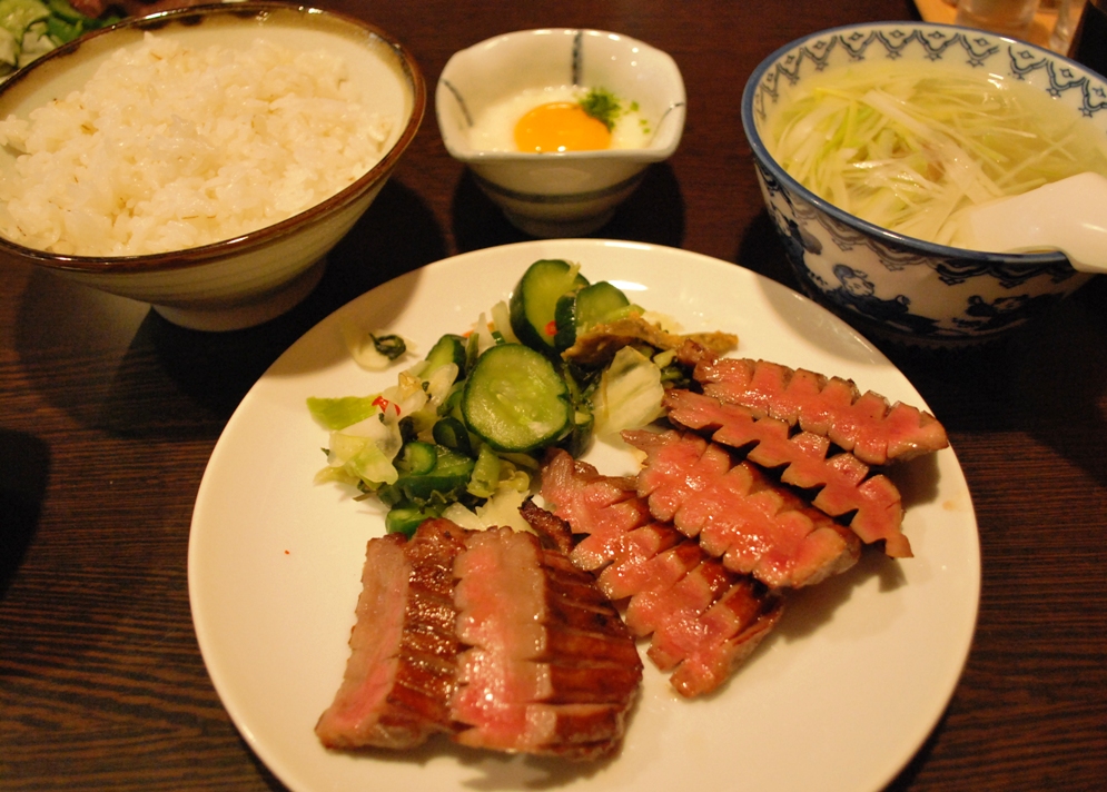 Gyutan teishoku set meal with oxtail soup and barley rice