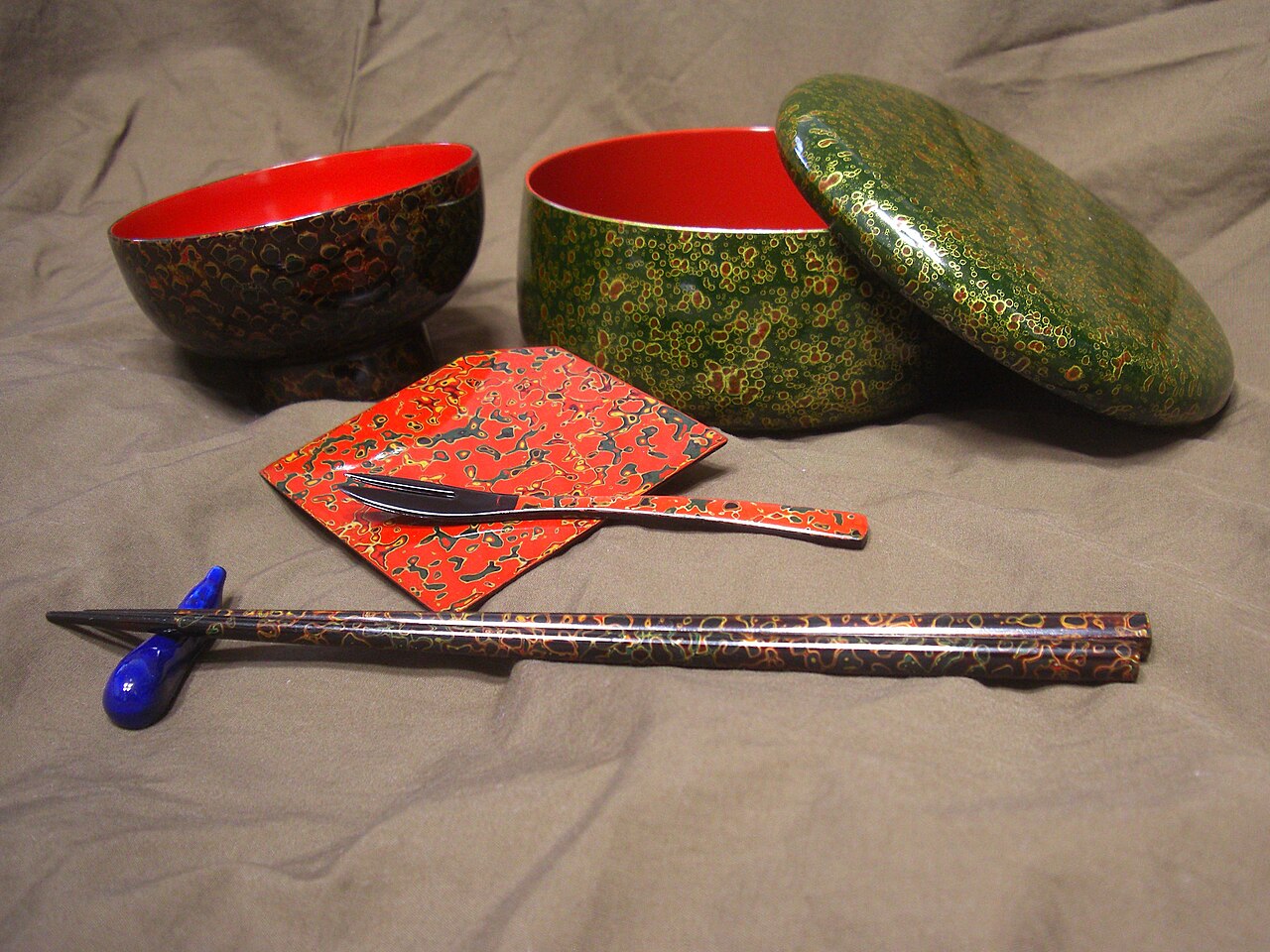 Traditional Tsugaru lacquerware (Tsugarunuri) crafts from western Aomori